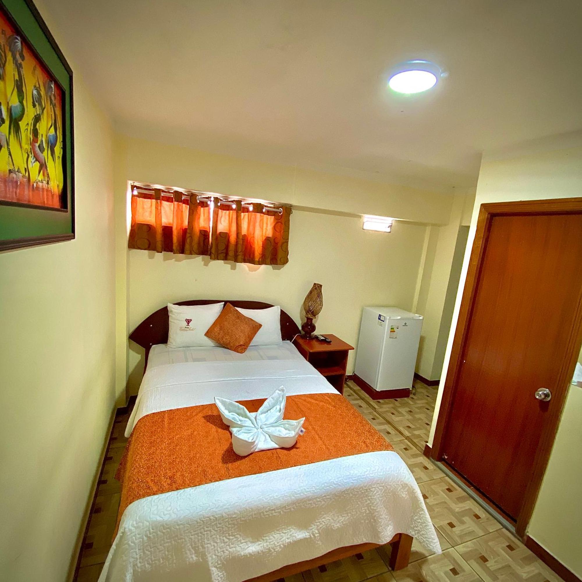 Hotel Ventura Isabel Iquitos Exterior photo