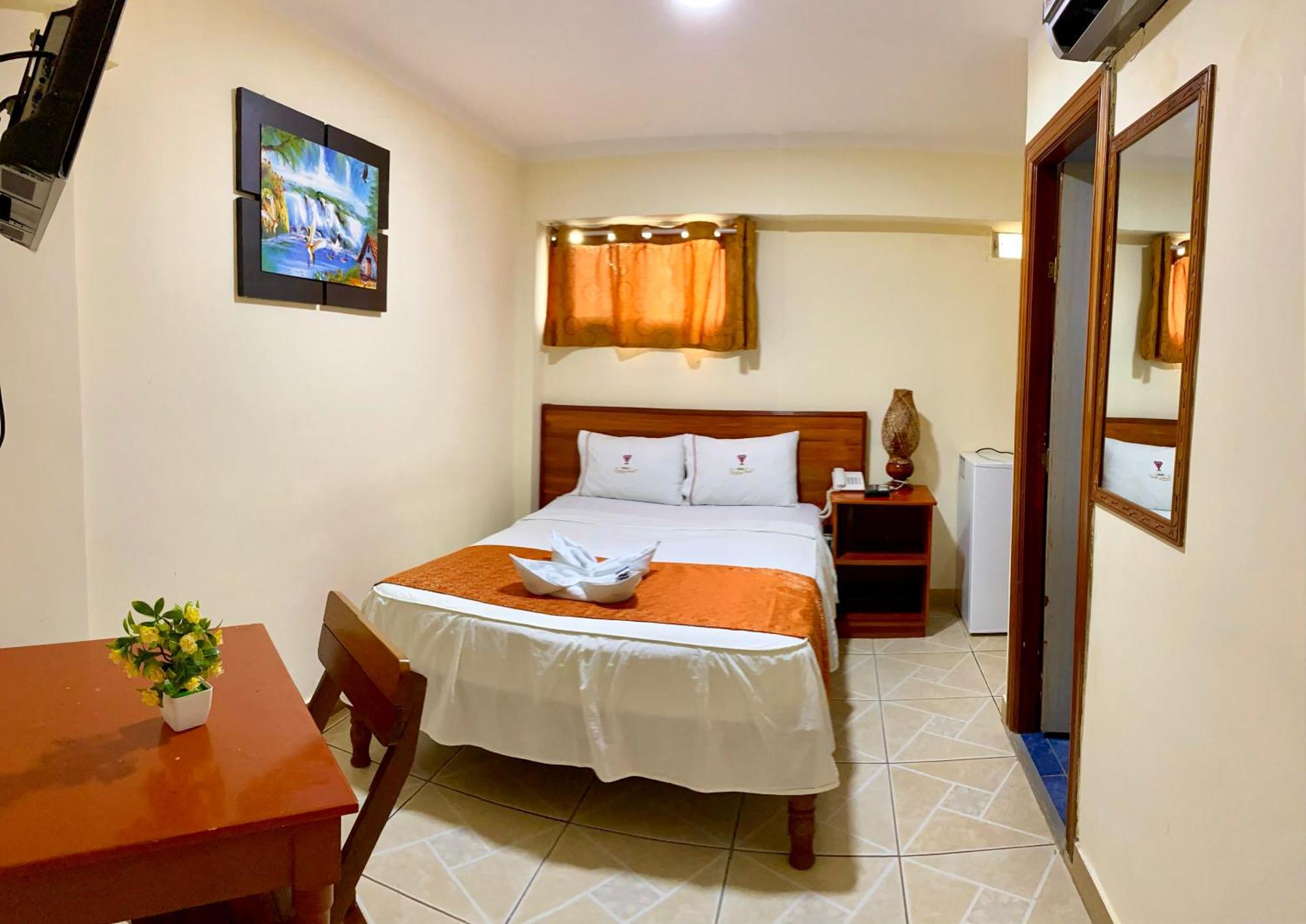 Hotel Ventura Isabel Iquitos Exterior photo