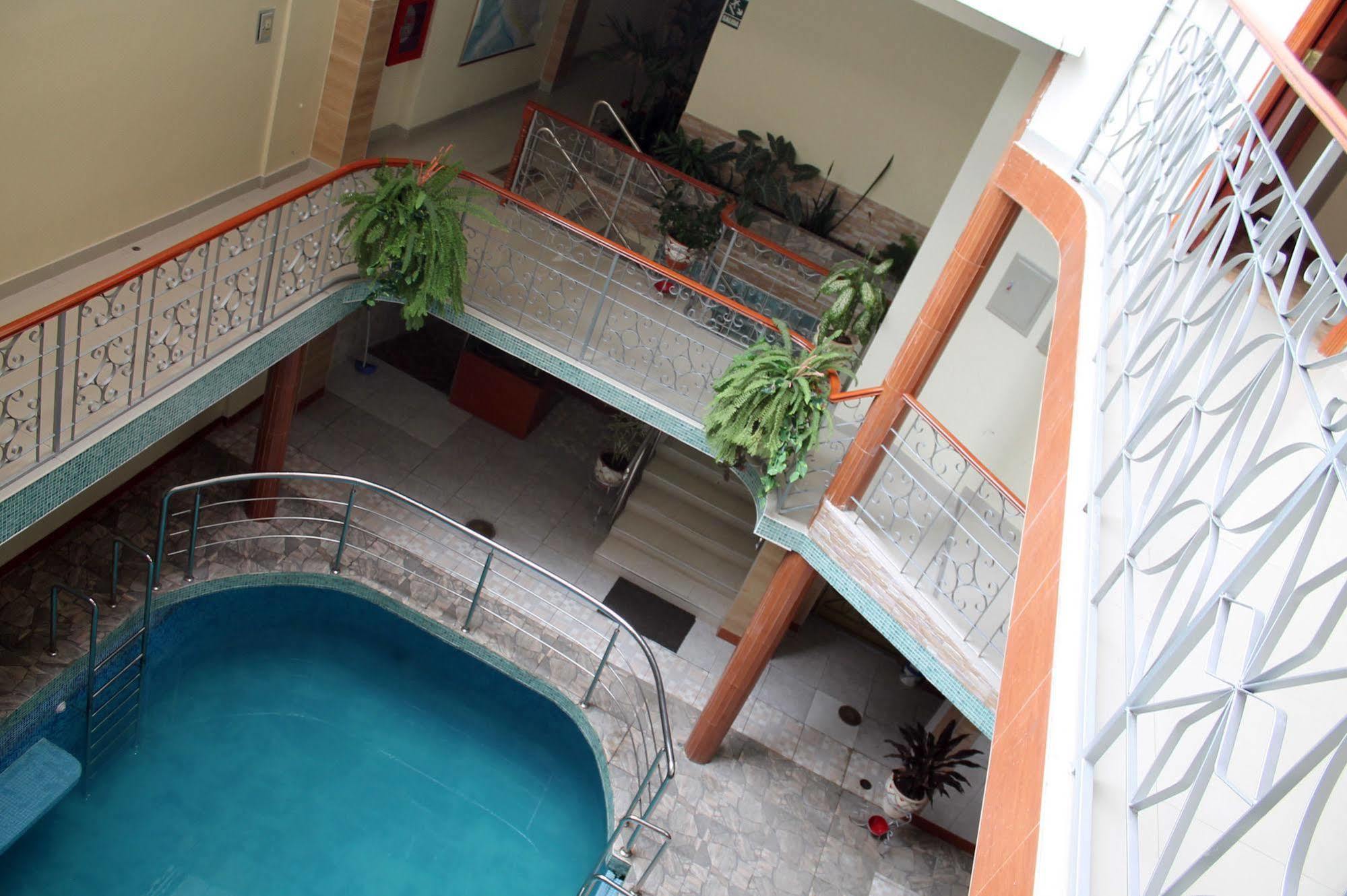 Hotel Ventura Isabel Iquitos Exterior photo